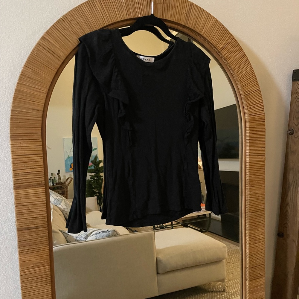 Frame long sleeve ruffle T-shirt in size medium